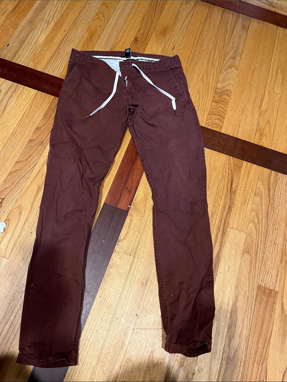 Men's Casual Maroon Drawstring Pants